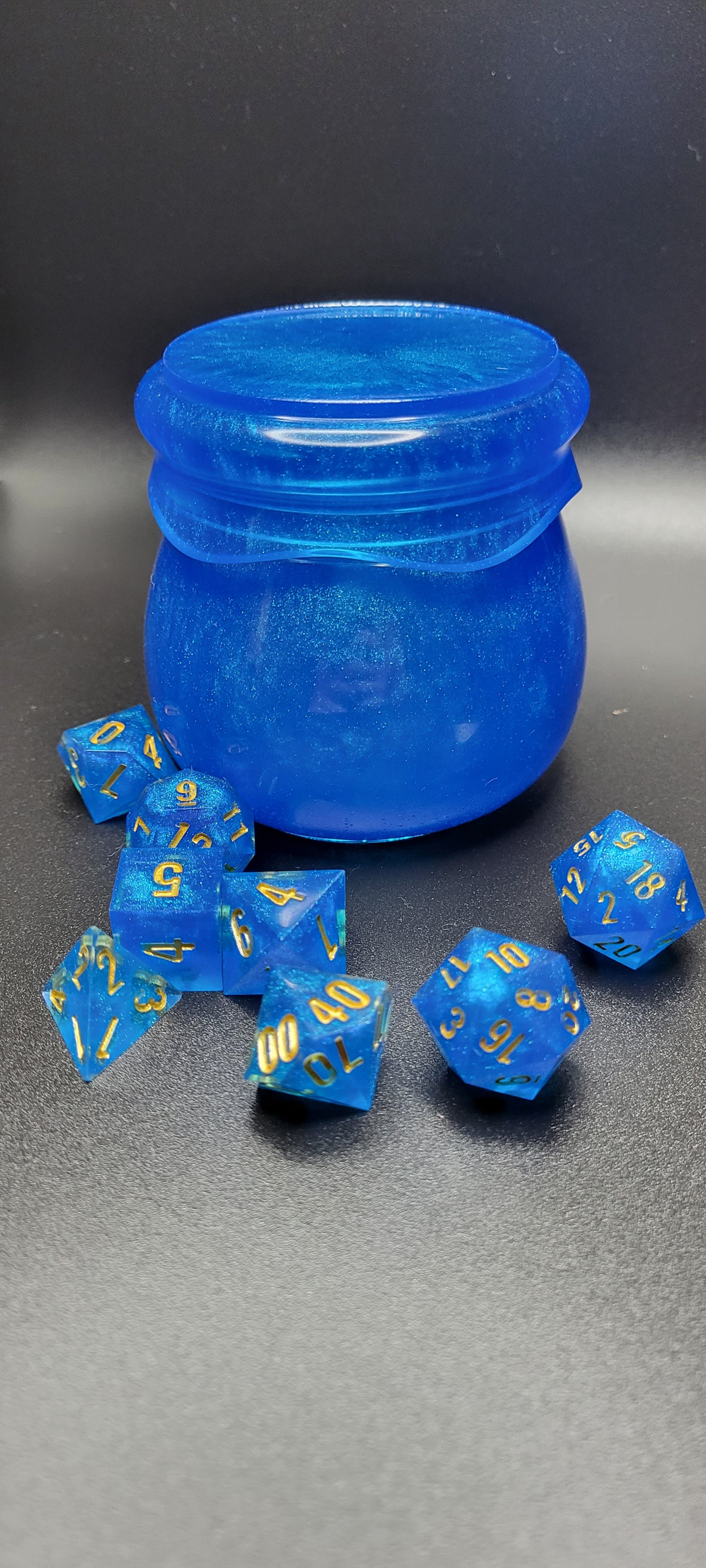 Single Colored Dice and Jar Set